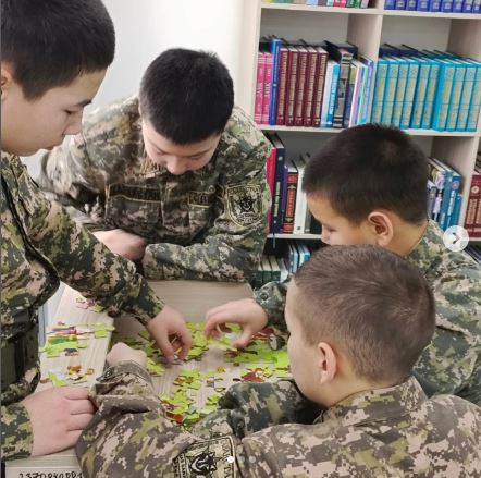  5 ақпанда кітапхана коворкингіне 7 &quot;А&quot; сынып оқушылары 