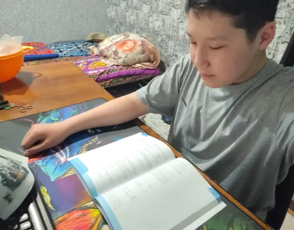 &quot;Кітаппен селфи&quot; акциясы